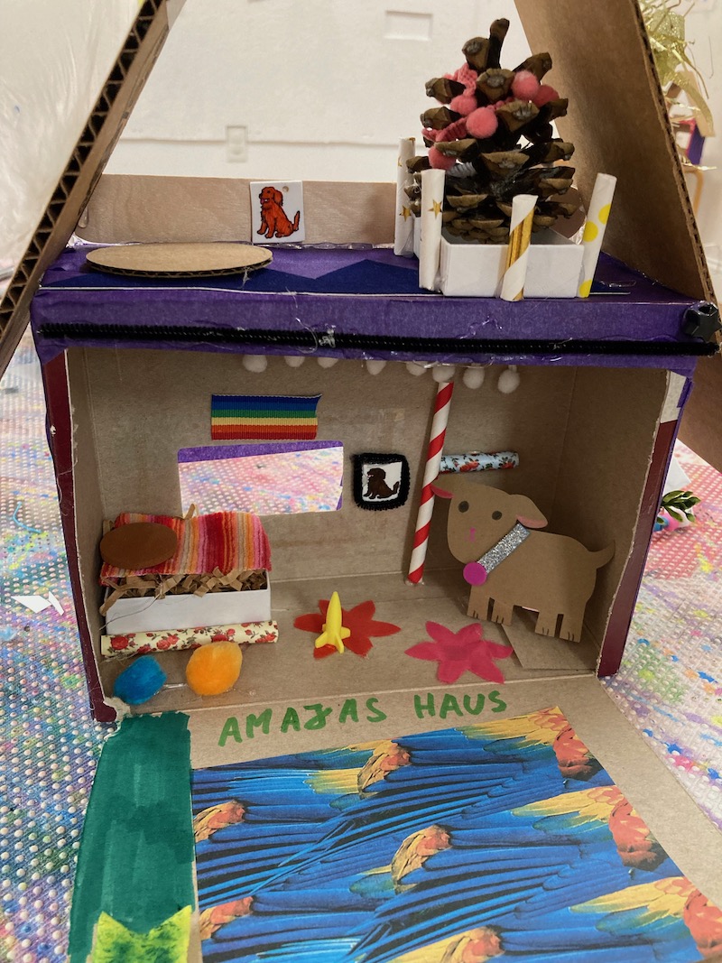 Storytelling with Dioramas and Collage for 6-8s: Mondays at 3:30 (Late Winter 2022)