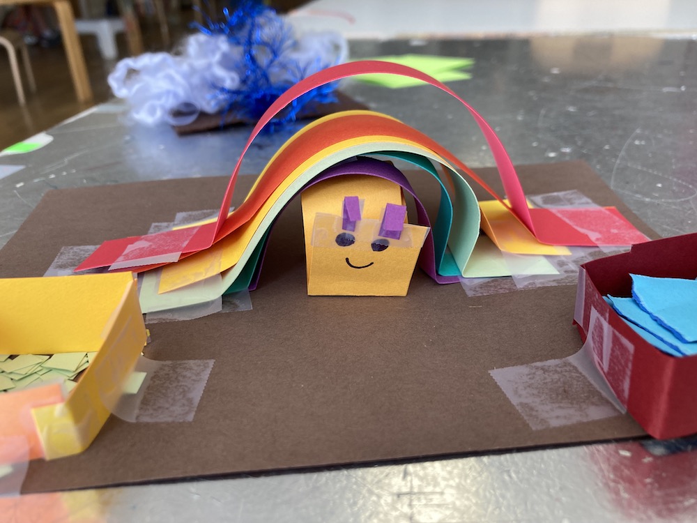 Paper Craft for 6-8s: Wednesdays at 3:30 (Late Fall 2022)